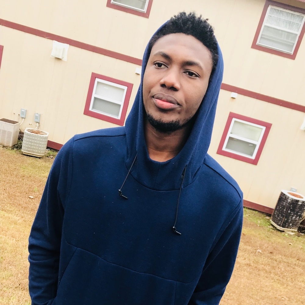 Meet your Posher, Sanou